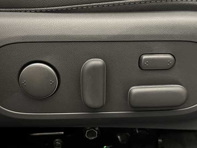 Hyundai Kona 160kW Ultimate 65kWh 5dr Auto [Lux Pack]