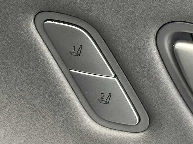 Hyundai Kona 160kW Ultimate 65kWh 5dr Auto [Lux Pack]