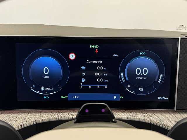 Hyundai Santa Fe 1.6 TGDi Plug-in Hybrid Ultimate 5dr 4WD Auto