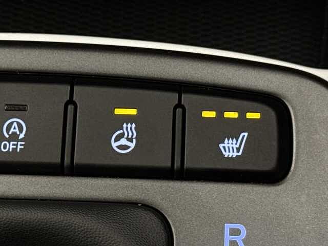 Hyundai i10 1.0 MPi Premium 5dr Auto