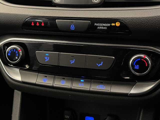 Hyundai i30 1.0T GDi SE Connect 5dr