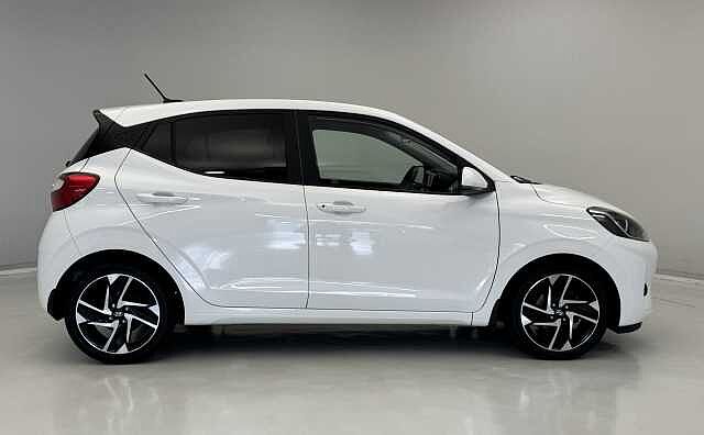 Hyundai i10 1.0 MPi Premium 5dr [Tech Pack]