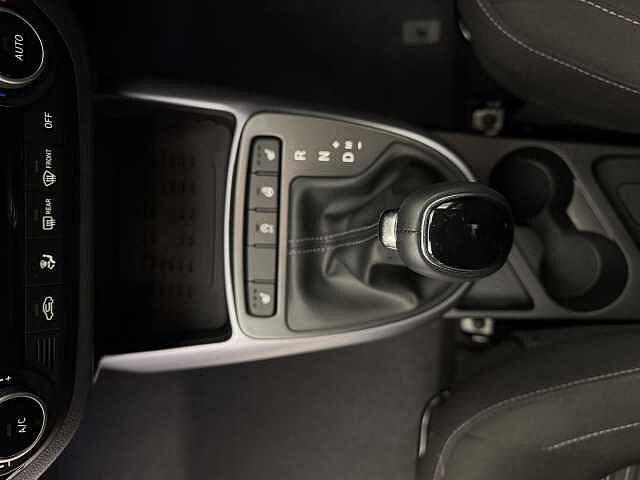 Hyundai i10 1.2 Premium 5dr Auto [Nav]