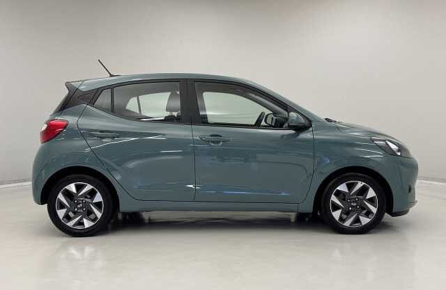 Hyundai i10 1.0 Advance 5dr Auto