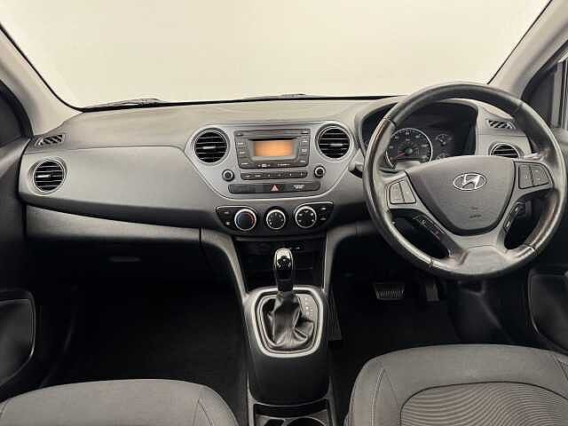 Hyundai i10 1.2 SE 5dr Auto