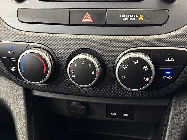 Hyundai i10 1.2 SE 5dr Auto