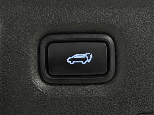 Hyundai Santa Fe 1.6 TGDi Hybrid Ultimate 5dr 4WD Auto
