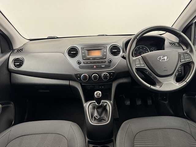 Hyundai i10 1.0 SE 5dr