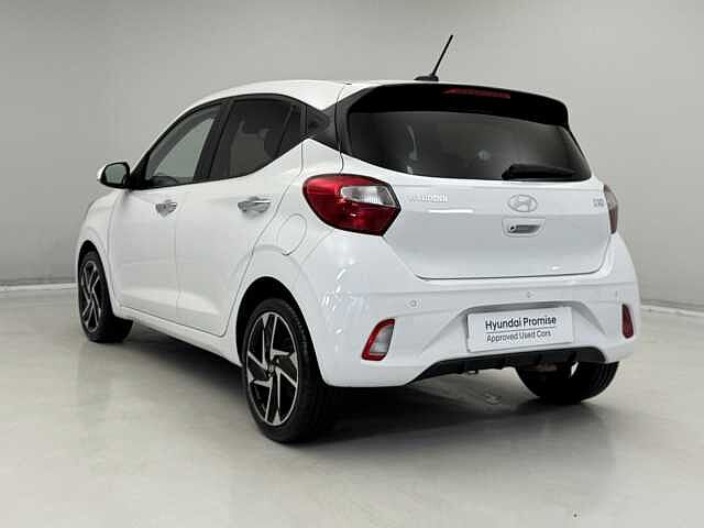 Hyundai i10 1.0 MPi Premium 5dr Auto