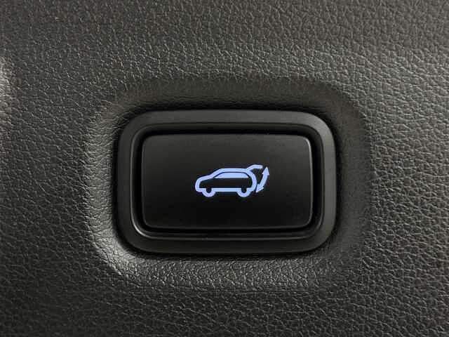 Hyundai Santa Fe 1.6 TGDi Hybrid Ultimate 5dr 4WD Auto