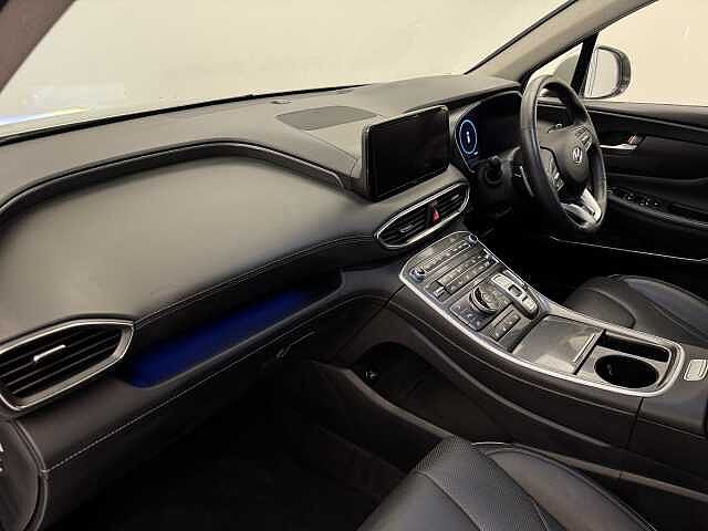 Hyundai Santa Fe 1.6 TGDi Hybrid Ultimate 5dr 4WD Auto