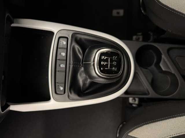 Hyundai i10 1.0 MPi Premium 5dr