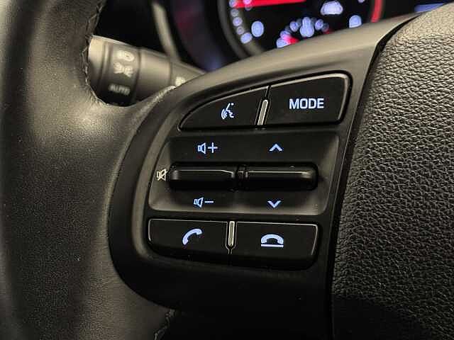 Hyundai i10 1.0 MPi Premium 5dr