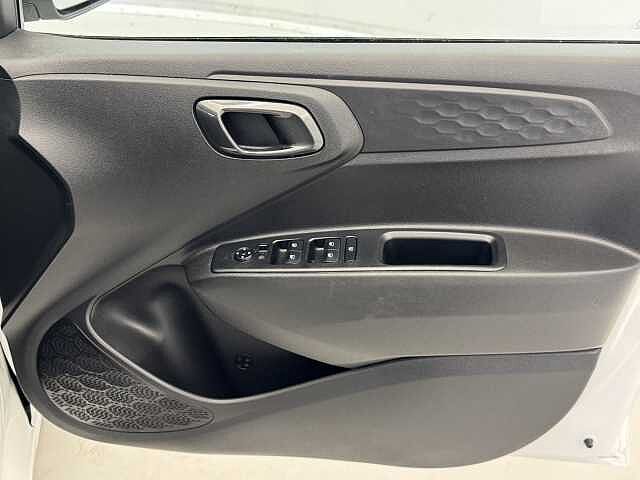 Hyundai i10 1.0 MPi SE Connect 5dr