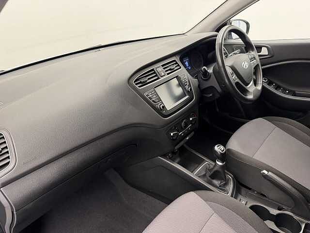 Hyundai i20 1.2 MPi Play 5dr