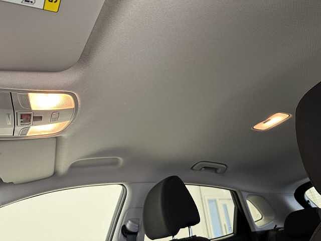 Hyundai Kona 1.6 GDi Hybrid Premium 5dr DCT