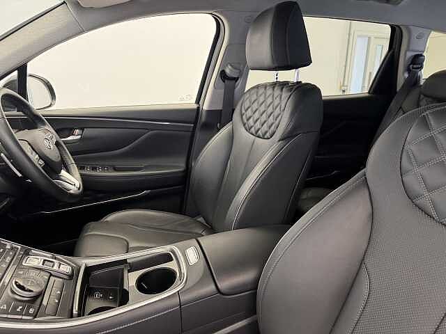 Hyundai Santa Fe 1.6 TGDi Plug-in Hybrid Premium 5dr 4WD Auto