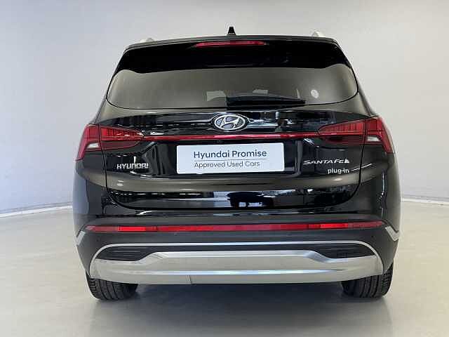 Hyundai Santa Fe 1.6 TGDi Plug-in Hybrid Premium 5dr 4WD Auto