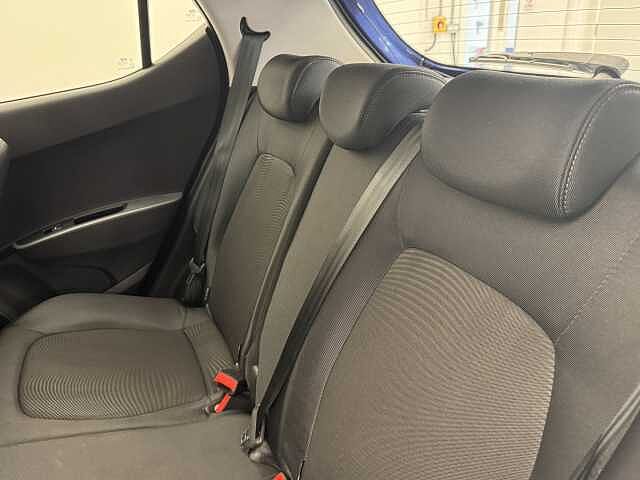 Hyundai i10 1.0 SE 5dr