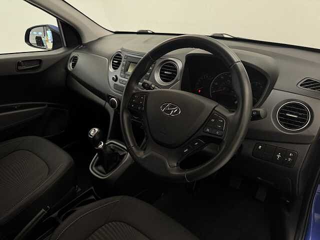 Hyundai i10 1.0 SE 5dr