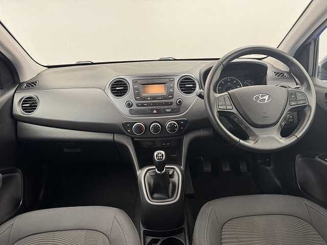 Hyundai i10 1.0 SE 5dr