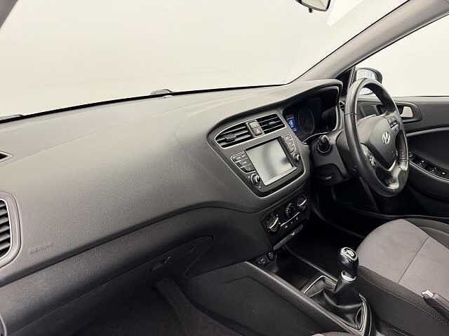 Hyundai i20 1.2 MPi SE 5dr