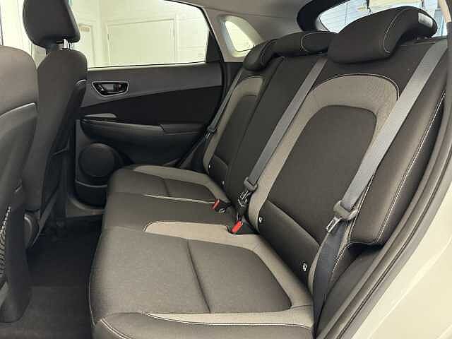 Hyundai Kona 1.6 GDi Hybrid Premium 5dr DCT