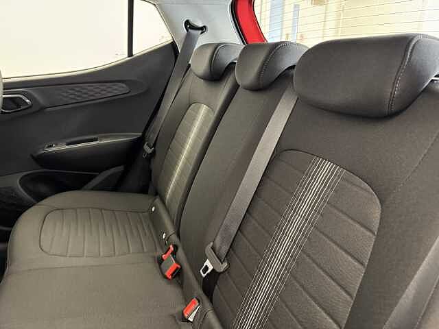 Hyundai I10 1.0 [63] Advance 5dr Auto [Nav] Red