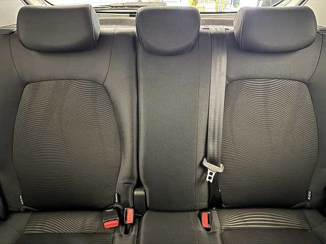 Hyundai i10 1.2 Premium SE 5dr Auto