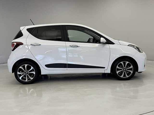 Hyundai i10 1.2 Premium SE 5dr Auto