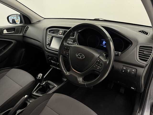 Hyundai i20 1.0 T-GDi Play 5dr
