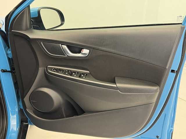 Hyundai KONA 1.6 GDi Hybrid Premium 5dr DCT Blue