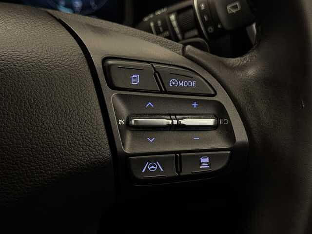 Hyundai KONA 1.6 GDi Hybrid Premium 5dr DCT Blue