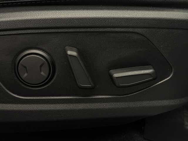 Hyundai Tucson 1.6 TGDi Plug-in Hybrid Ultimate 5dr 4WD Auto