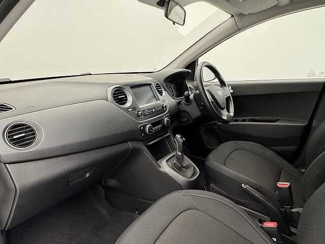 Hyundai i10 1.2 Premium SE 5dr Auto