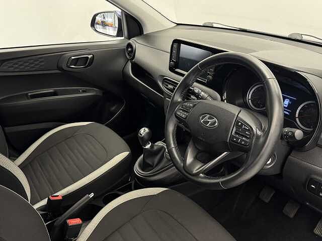 Hyundai i10 1.2 MPi SE Connect 5dr