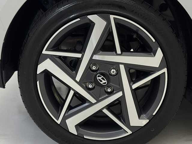 Hyundai i20 1.0T GDi Premium 5dr DCT