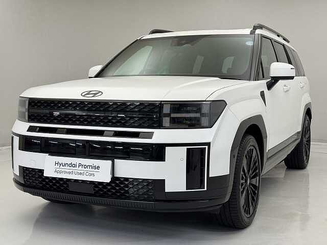 Hyundai SANTA FE 1.6 TGDi Hybrid Calligraphy 5dr 4WD Auto White