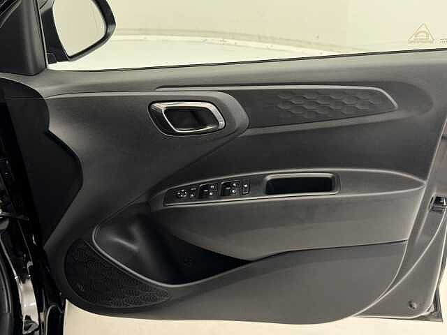 Hyundai i10 1.0 [63] Premium 5dr Auto [Nav]
