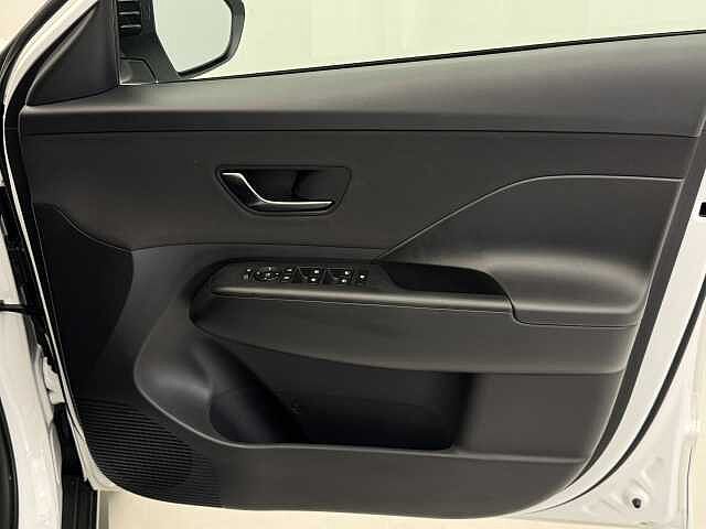 Hyundai KONA 1.6 Hybrid 138 N Line 5dr DCT White
