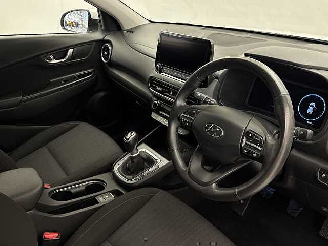 Hyundai KONA 1.0 TGDi 48V MHEV Premium 5dr White
